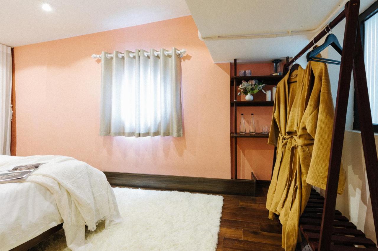 Studio In Beer Street - Delapong Homestay Ta Hien Hanoi Buitenkant foto